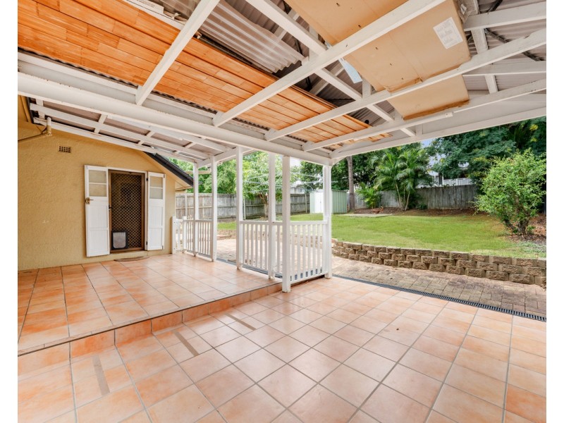 96 Miller Street, Chermside QLD 4032