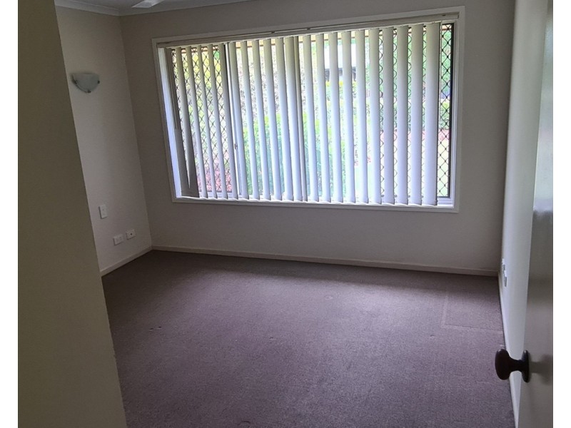 5 Lanchester Street, Stafford Heights QLD 4053