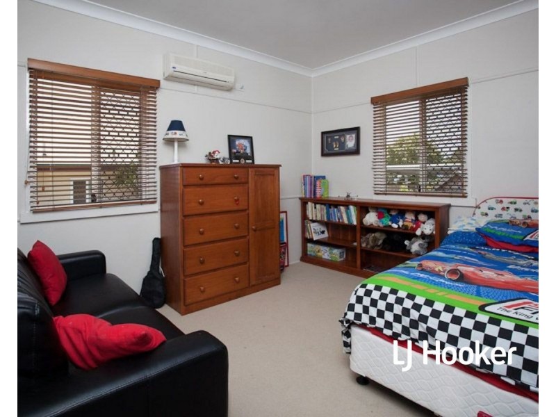 327 Hamilton Road, Chermside QLD 4032