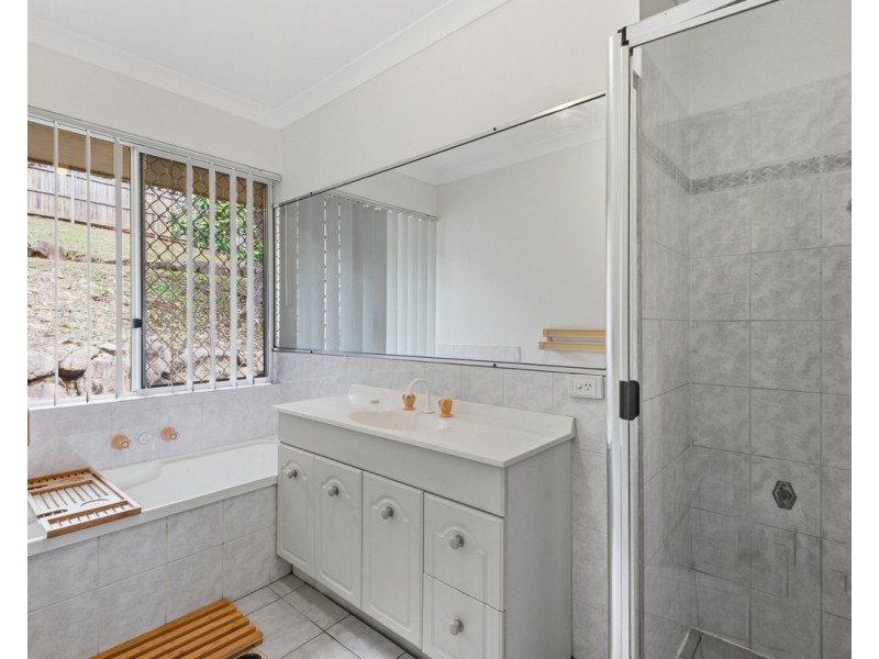 41 Narrabeen Road, Albany Creek QLD 4035