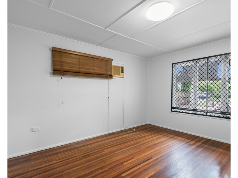 34 Pullford Street, Chermside West QLD 4032