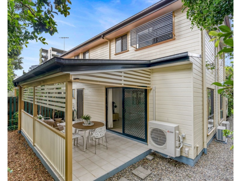 3/24 Charlotte Street, Chermside QLD 4032