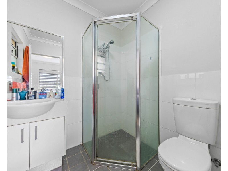 4/6 Gledson Street, Zillmere QLD 4034