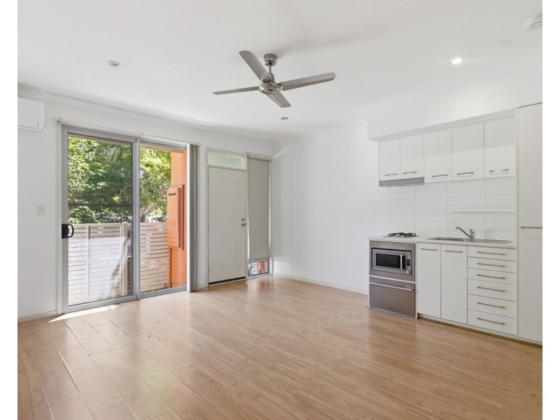 32 Warrumbungle Parade, Fitzgibbon QLD 4018