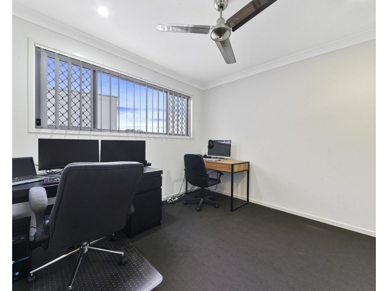 59 Blue Mountains Crescent, Fitzgibbon QLD 4018