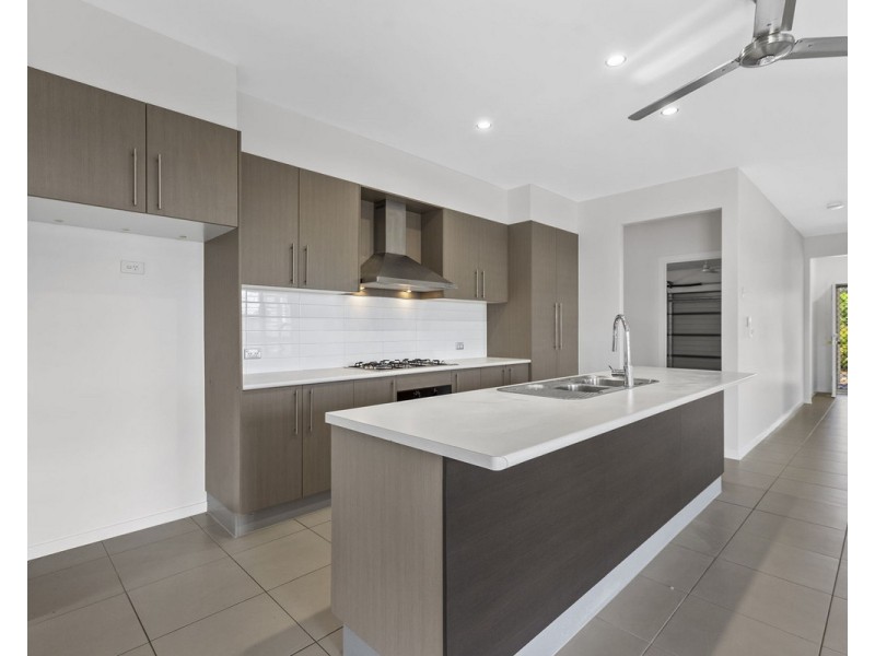 37 Echidna Parade, North Lakes QLD 4509