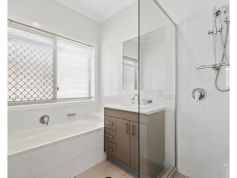 37 Echidna Parade, North Lakes QLD 4509