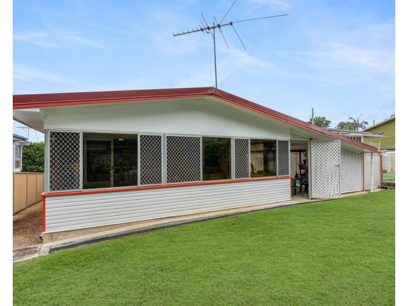 49 Bramcote Street, Chermside West QLD 4032