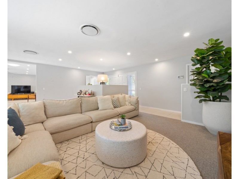 29 Ashley Road, Chermside West QLD 4032