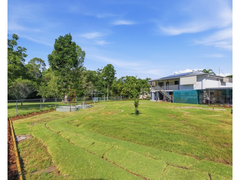 44 Bevlin Court, Albany Creek QLD 4035