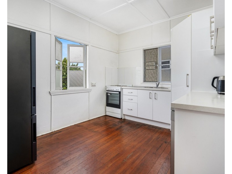 51 Twelfth Avenue, Kedron QLD 4031
