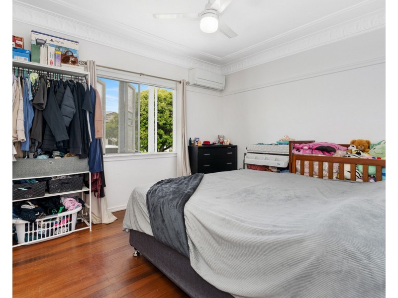 51 Twelfth Avenue, Kedron QLD 4031