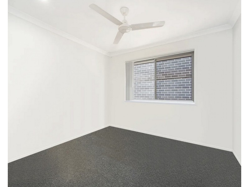 15 Petrie Street, Caboolture South QLD 4510