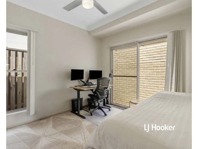 28 Jenolan Lane, Fitzgibbon QLD 4018