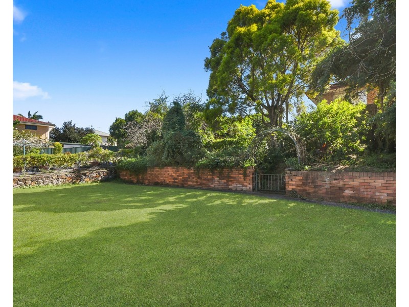 8 Covey Street, Chermside West QLD 4032