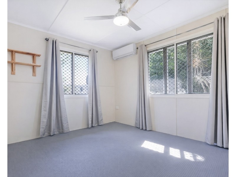 10 Joseph Street, Margate QLD 4019