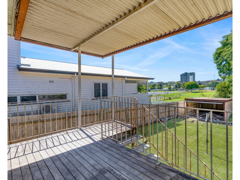 27 Turner Street, Windsor QLD 4030