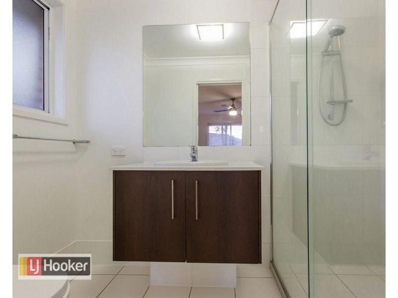 64 Mount Kaputar Avenue, Fitzgibbon QLD 4018