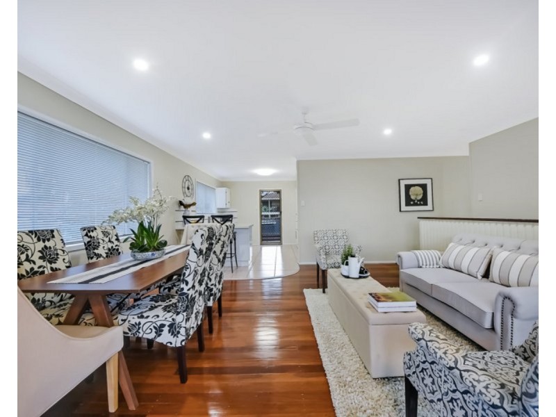 22 Fairlane Street, Chermside West QLD 4032