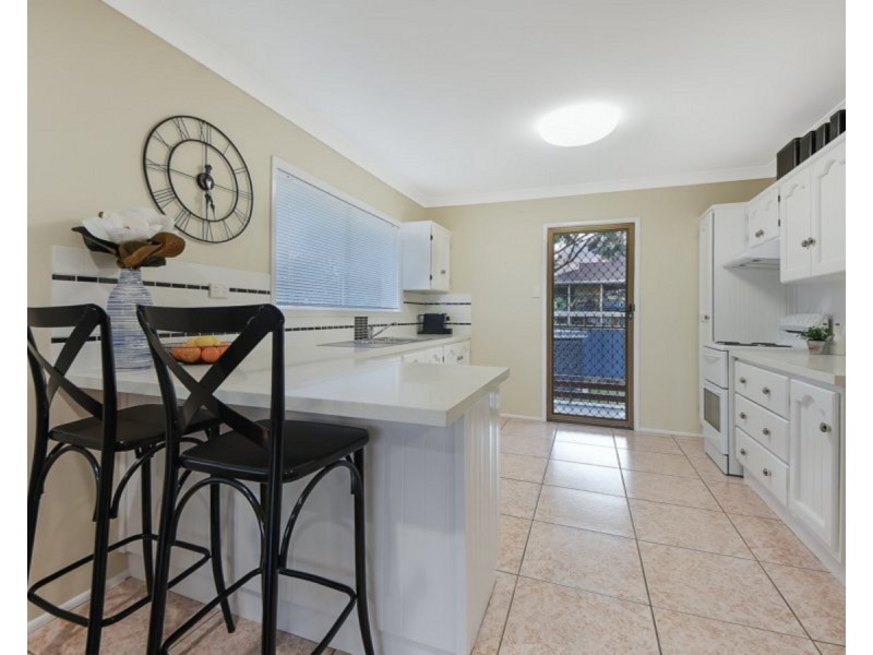 22 Fairlane Street, Chermside West QLD 4032