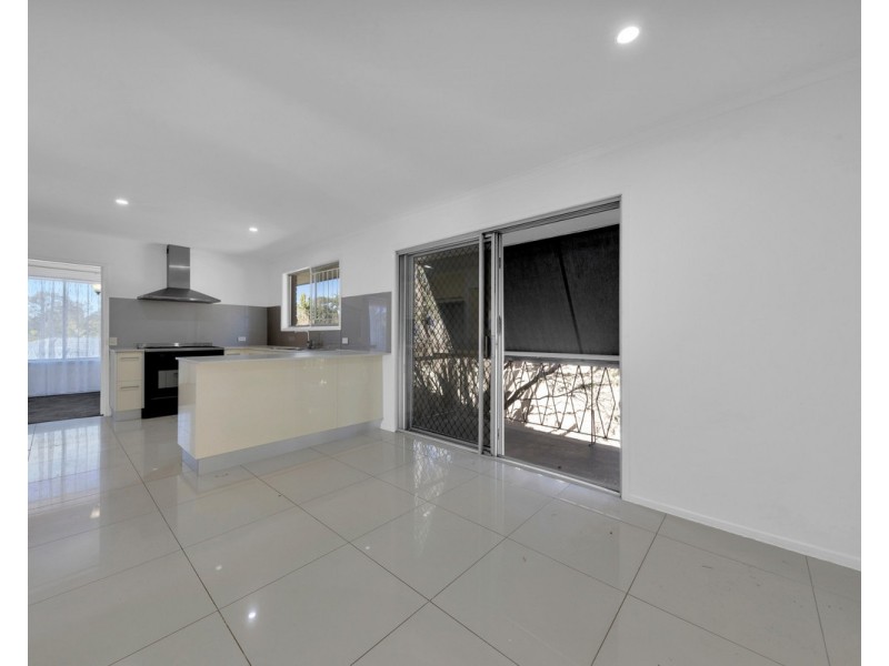 76 Redbourne Street, Chermside West QLD 4032