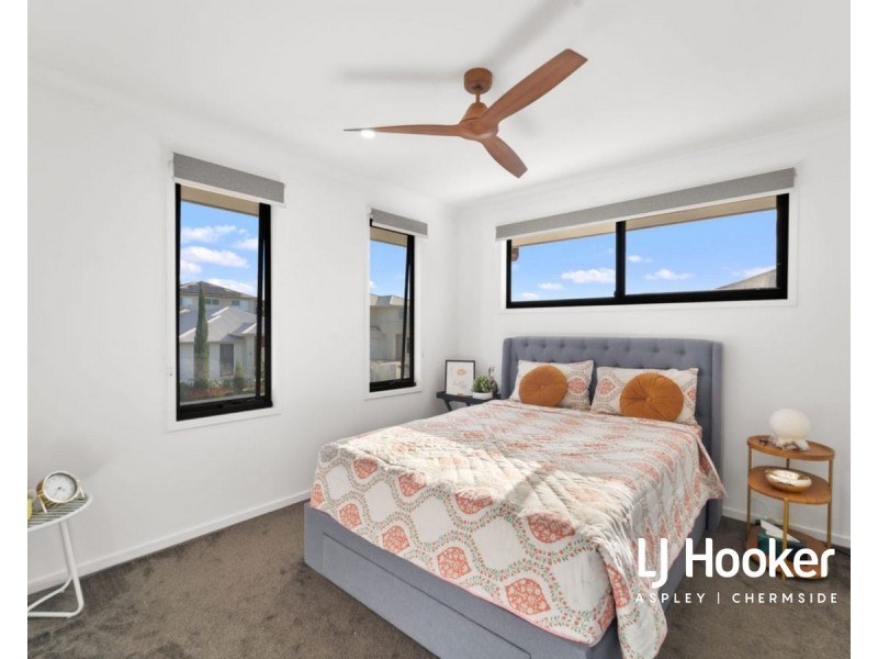 29 Executive Way, Bridgeman Downs QLD 4035