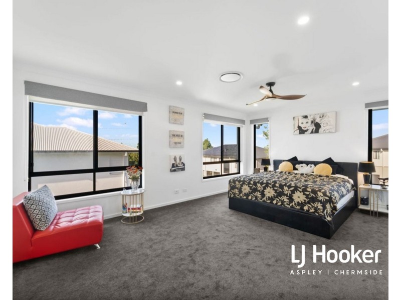 29 Executive Way, Bridgeman Downs QLD 4035