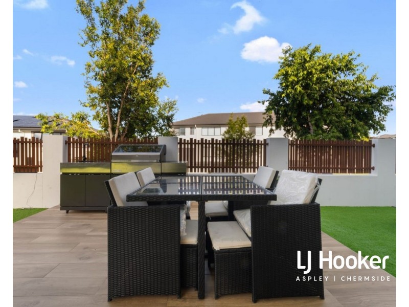 29 Executive Way, Bridgeman Downs QLD 4035