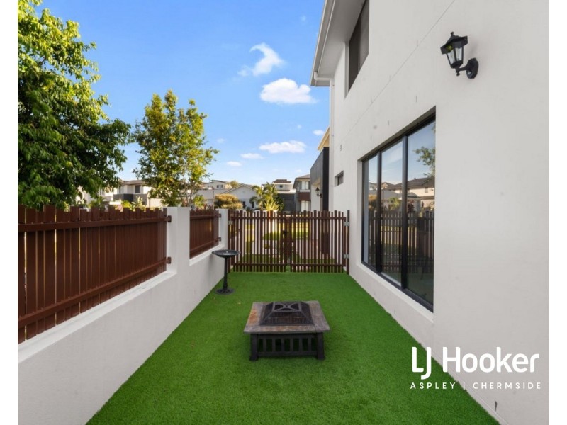 29 Executive Way, Bridgeman Downs QLD 4035