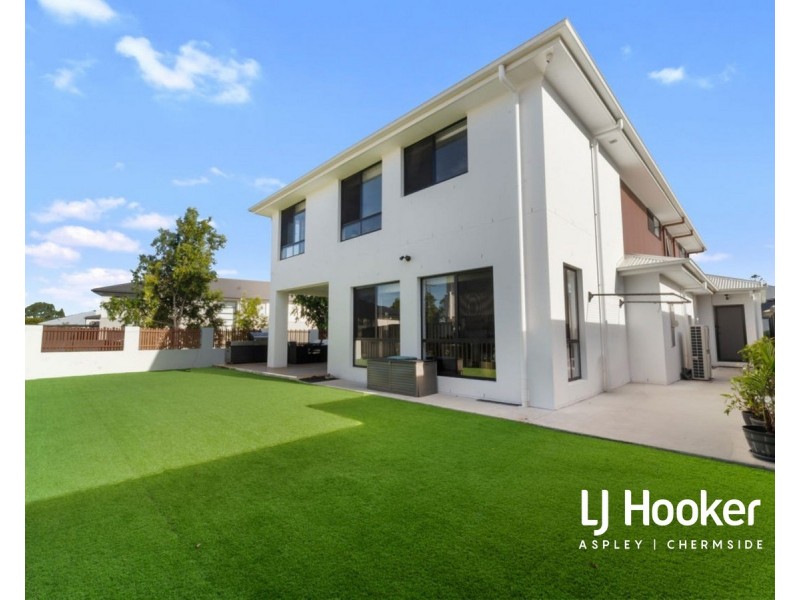 29 Executive Way, Bridgeman Downs QLD 4035