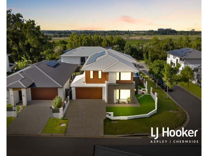 29 Executive Way, Bridgeman Downs QLD 4035