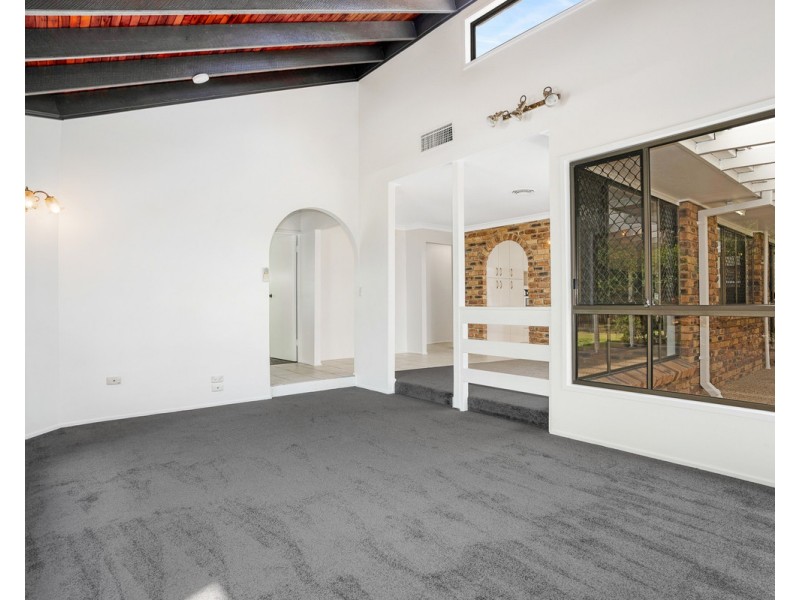 25 Stonycroft Street, Aspley QLD 4034