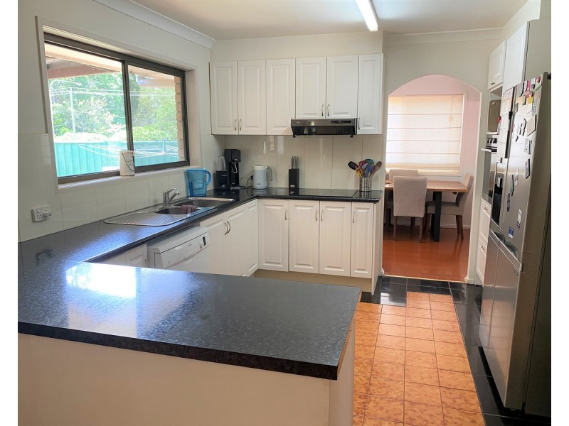 34 Chateau Street, Carseldine QLD 4034