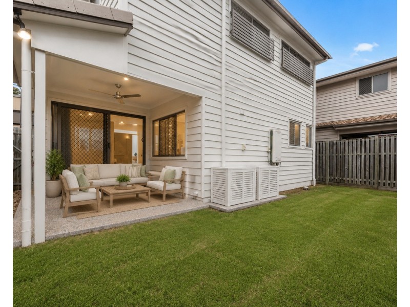 6 Millstream Lane, Fitzgibbon QLD 4018