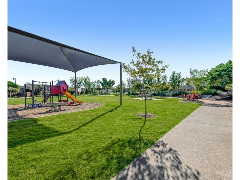 4 Nightcap Lane, Fitzgibbon QLD 4018