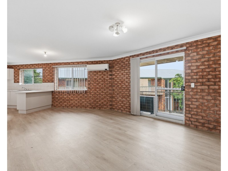2/12 Bassano Street, Geebung QLD 4034