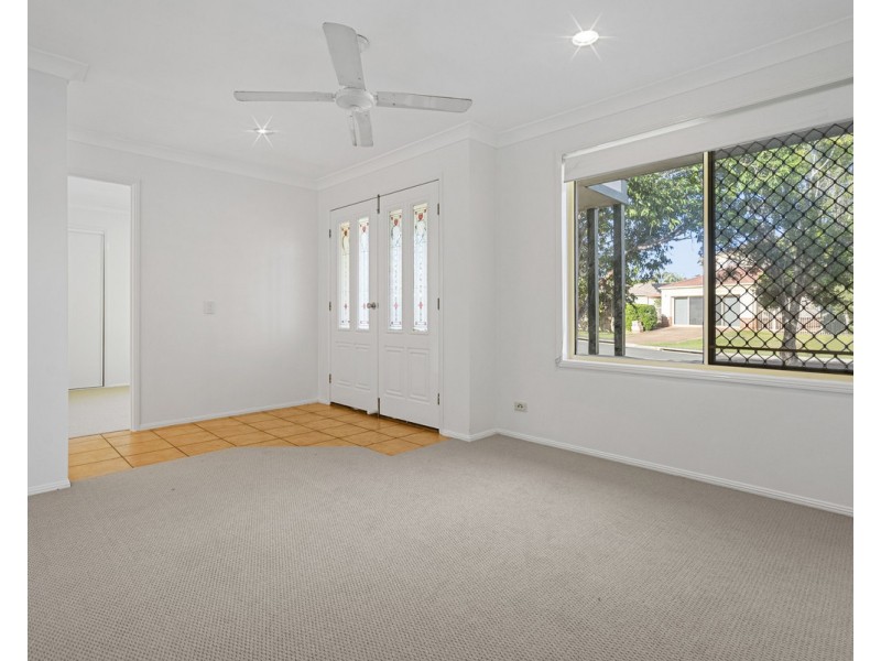 114 Silkyoak Circuit, Fitzgibbon QLD 4018
