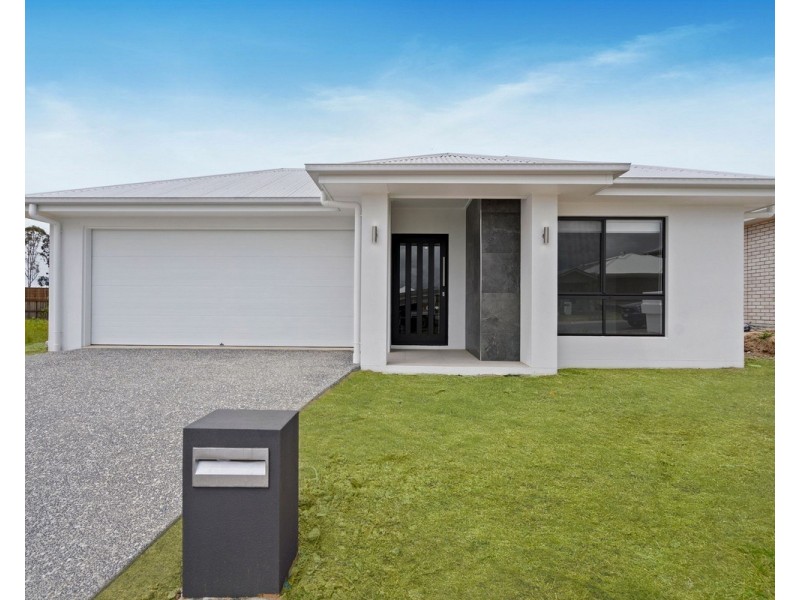 16 Redberry Crescent, Morayfield QLD 4506