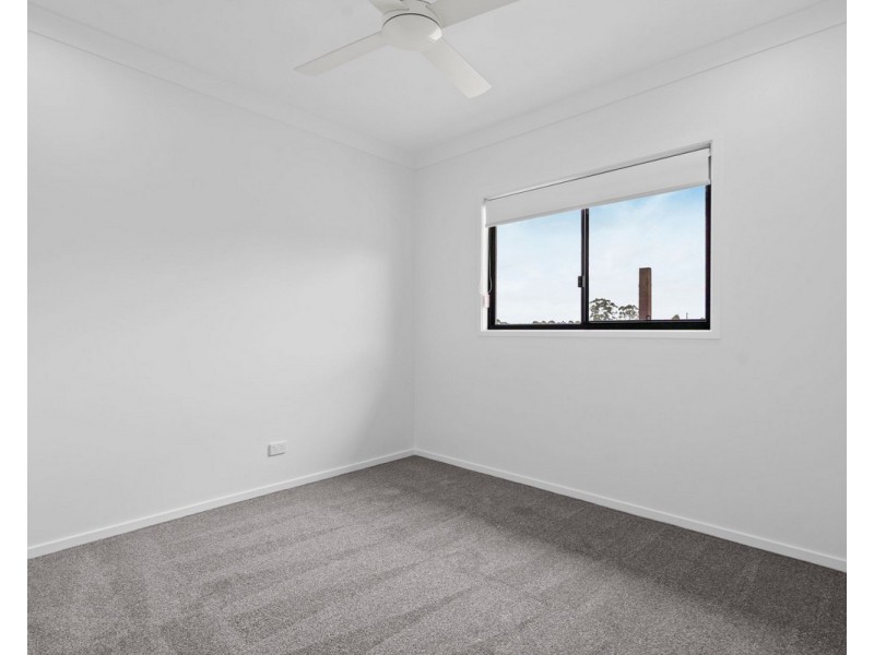 16 Redberry Crescent, Morayfield QLD 4506