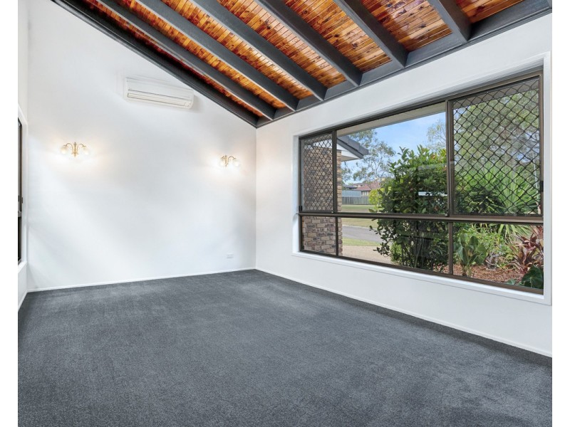 25 Stonycroft Street, Aspley QLD 4034