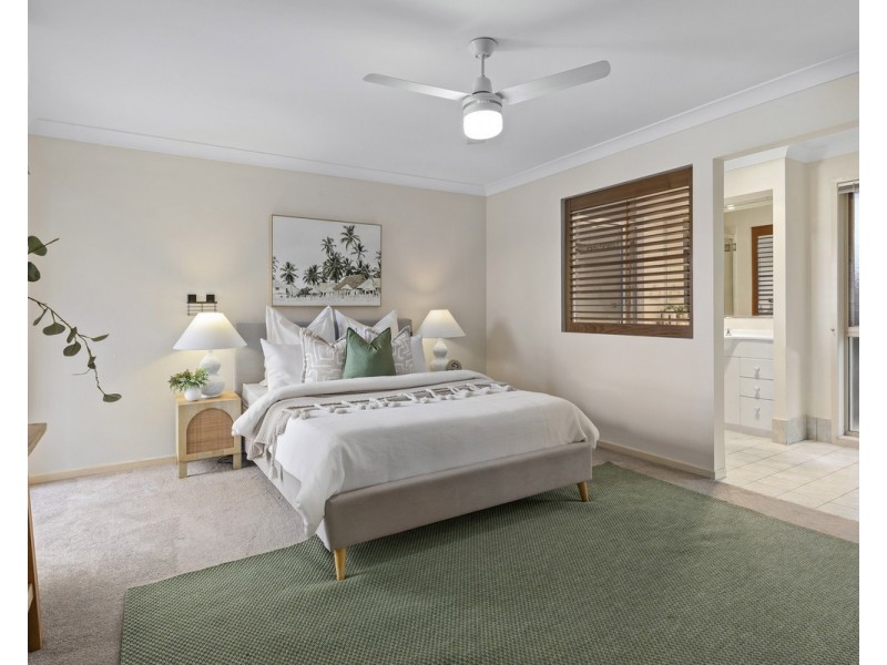 15 Cooksland Crest, North Lakes QLD 4509