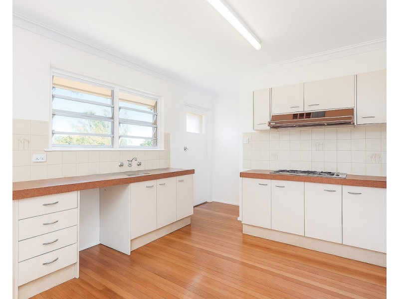 21 Myron Street, Chermside QLD 4032