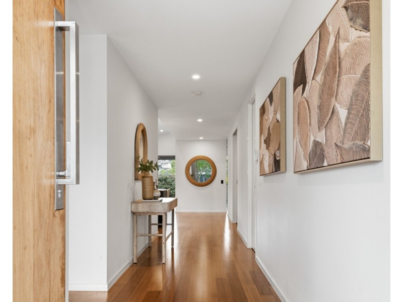 308 Canvey Road, Upper Kedron QLD 4055