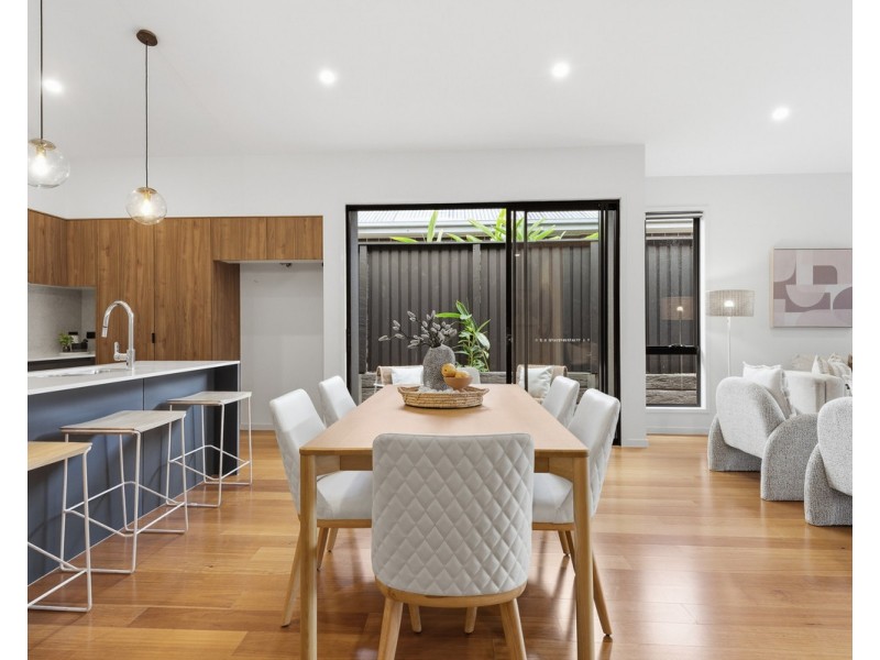 308 Canvey Road, Upper Kedron QLD 4055