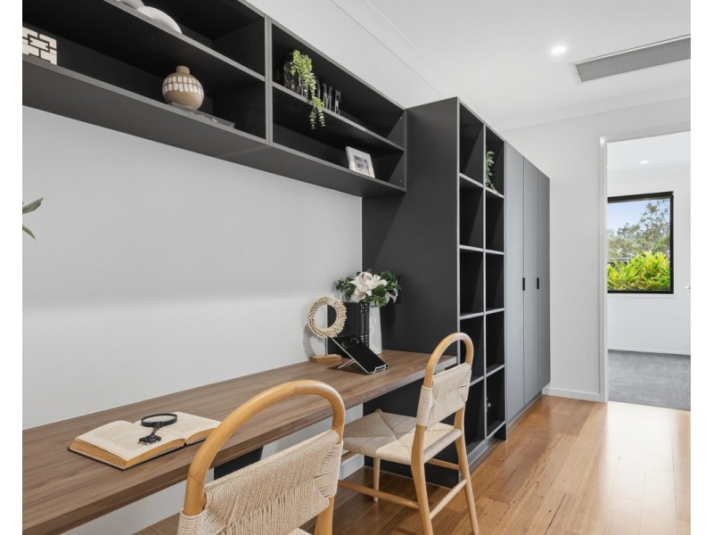 308 Canvey Road, Upper Kedron QLD 4055