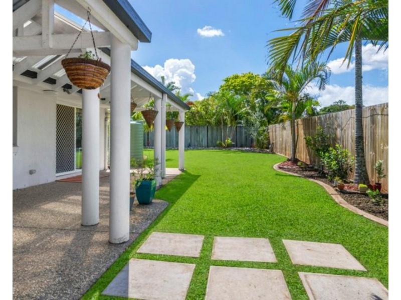 61 Balcara Avenue, Carseldine QLD 4034