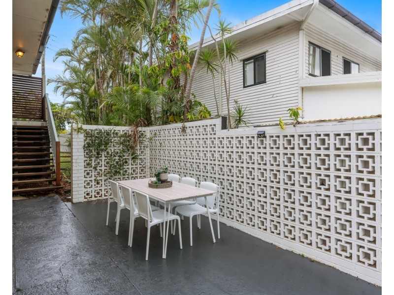 6 Eastbourne Street, Chermside West QLD 4032