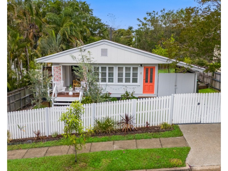 6 Eastbourne Street, Chermside West QLD 4032