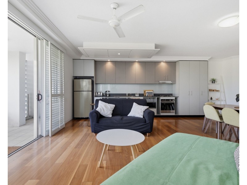 301/42 Newstead Terrace, Newstead QLD 4006