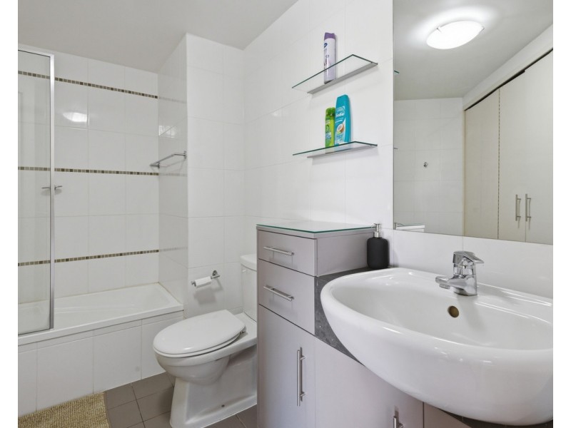 301/42 Newstead Terrace, Newstead QLD 4006